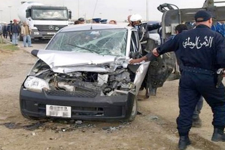 الشرطة تحاضر حول مخاطر حوادث المرور