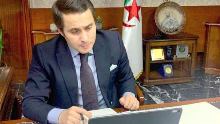 إطلاق اسم سعيد عمارة على ملعب سعيدة