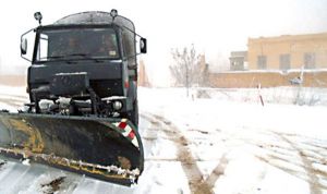 الاضطراب الجوي يتسبب في غلق العديد من الطرق