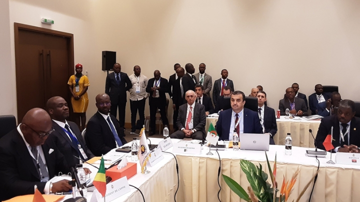 دعم فرص الاستثمار بين شركات البلدين في مجال المحروقات