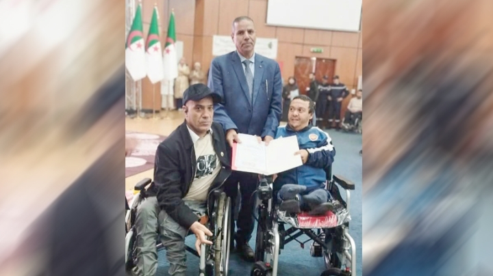 التفاتة تضامنية مع ذوي الاحتياجات الخاصة بالبليدة