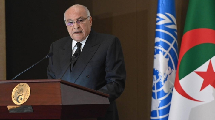 التعديل الجزائري يمكّن الفلسطينيين من إقامة دولتهم