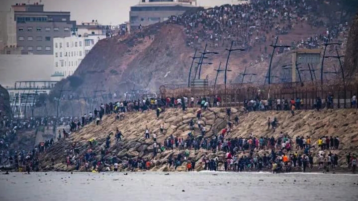 الهروب الجماعي من المغرب أكبر استفتاء شعبي على درجة اليأس