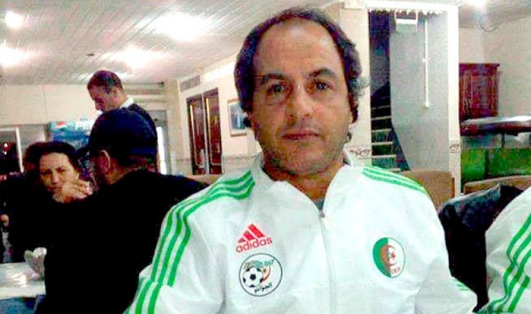 وفاة اللاعب الدولي السابق مختار كشاملي