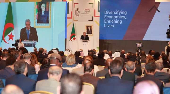 العالم الإسلامي يبحث التكامل بأرض الشهداء