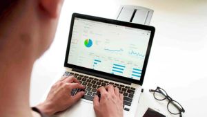 70 بالمائة من الأجراء يثمنون تجربة العمل عن بعد