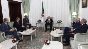 رئيس الجمهورية، السيد عبد المجيد تبون-وزير خارجية جمهورية بيلاروسيا، السيد سيرغي ألاينيك