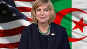 سفيرة الولايات المتحدة بالجزائر، إليزابيث أوبين