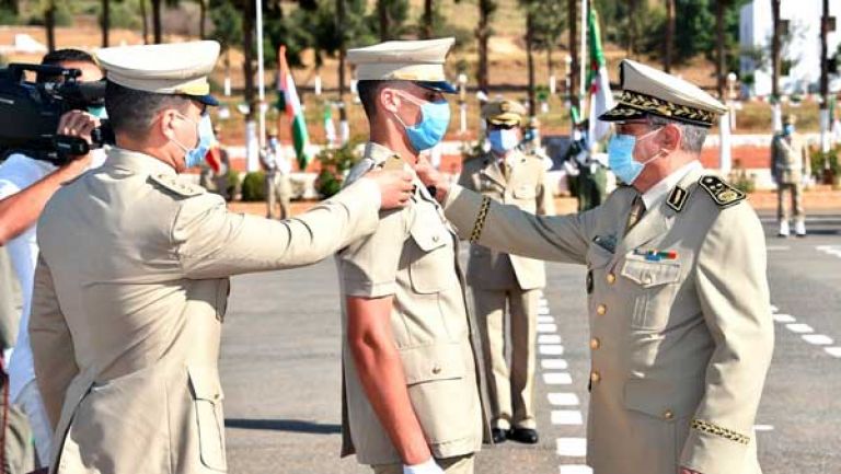 تخرّج 9 دفعات من الضباط بالمدرسة العليا للمشاة بشرشال