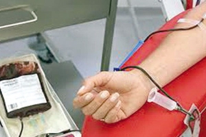أكثر من 1500 متبرع بالدم