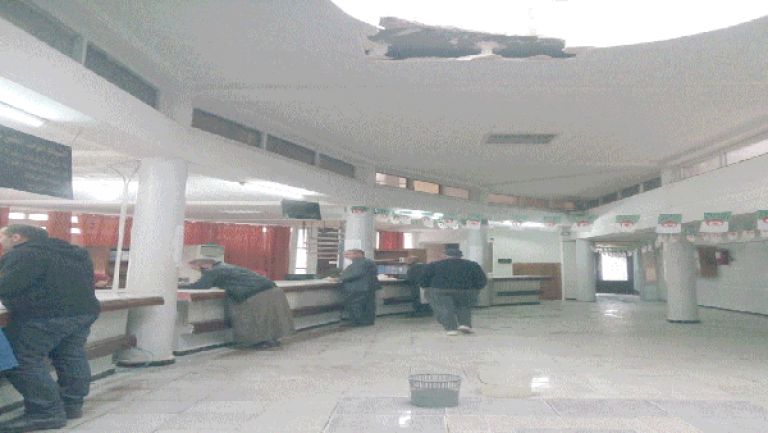 مصلحة الحالة المدنية ببلدية باب الزوار في وضعية غير مريحة