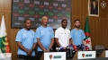 المدرب الجنوب الإفريقي لمولودية الجزائر، رولاني موكوينا