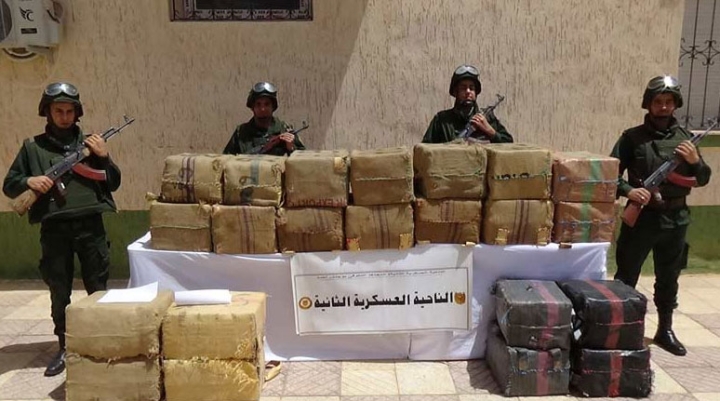 إحباط تمرير 9 قناطير من الكيف عبر الحدود مع المغرب