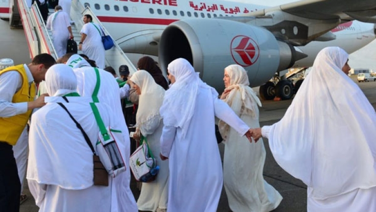 الشروع في استدعاء الفائزين بقرعة الحج 2020-2021