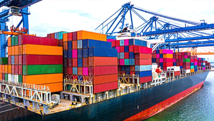 المتعاملون مدعوون لاستكمال إجراءات استيراد مدخلات الإنتاج