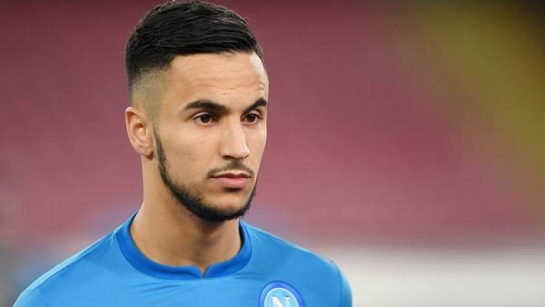 وناس يسخر من مسؤولي ليل ويبحث عن وجهة جديدة