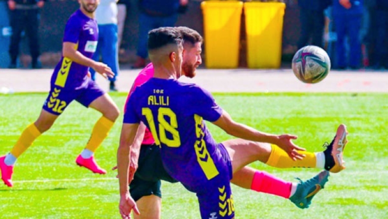 "الكناري" يتألق إفريقيا ويخفق محليا
