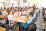 أزيد من 130 مدرسة تقدّم وجبات باردة للتلاميذ