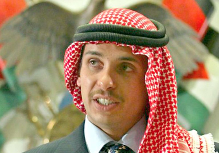 مؤشرات على اشتداد القبضة داخل القصر الملكي الأردني