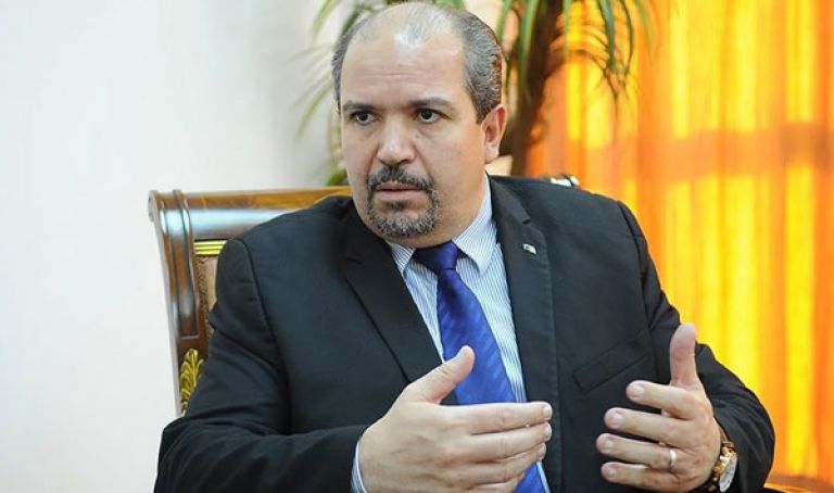 عيسى: الإمام الجزائري مطلوب أكثر فأكثر