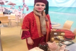 استخراج روح الزهر والورود حرفة أعشقها