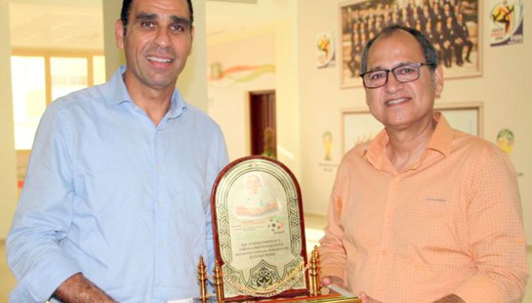 المدرب شيح يغادر المنتخب النسوي