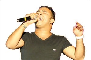 "تيمقاد".. ينقل كلّ صورة معبرة عن الجزائر