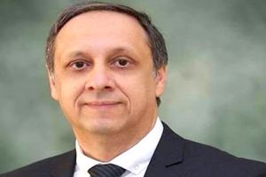 تطبيق القانون على كل من يتهجم على رموز الدولة ووحدتها