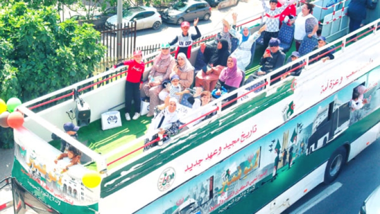 "المترو" والحافلات المكشوفة تستهوي زوار العاصمة