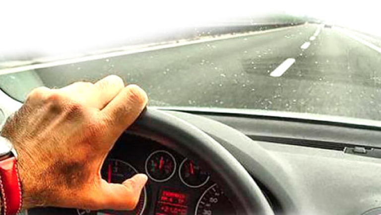 جمعية الممرنين المحترفين تلقن كبار السن قانون المرور