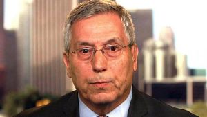 حمود صالحي، دكتور العلوم السياسية والعلاقات الدولية بجامعة كاليفورنيا