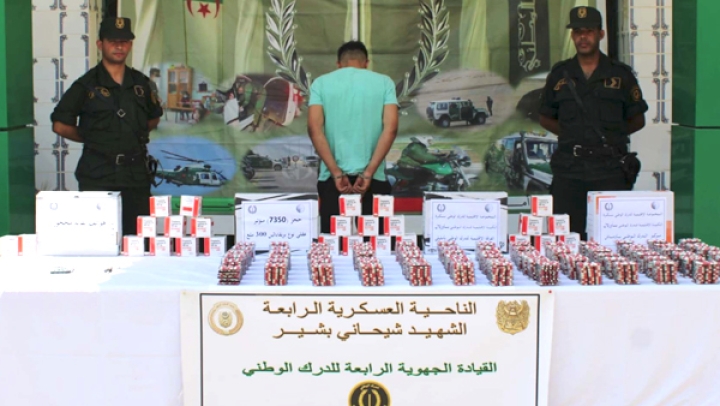 إحباط تمرير 8 قناطير من الكيف عبر الحدود مع المغرب