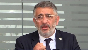 رئيس الحركة الديناميكية للجالية الجزائرية المقيمة بفرنسا "موداف"، ناصر خباط