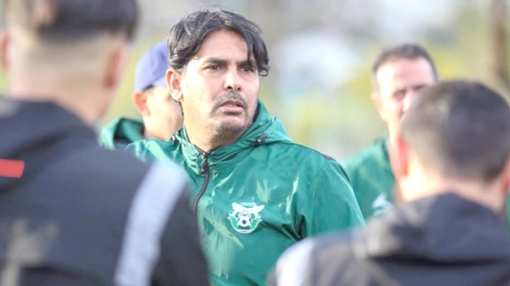 المدرب التونسي الدريدي يباشر عمله وعودة مداحي وباعوش