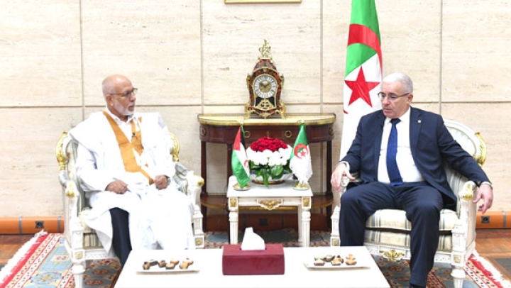 إشادة بجهود الجزائر في الدفاع عن قضايا التحرر