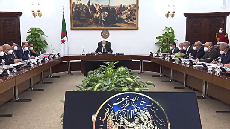 تكريس استقلالية العدالة والجامعات.. وشركات جديدة للشباب