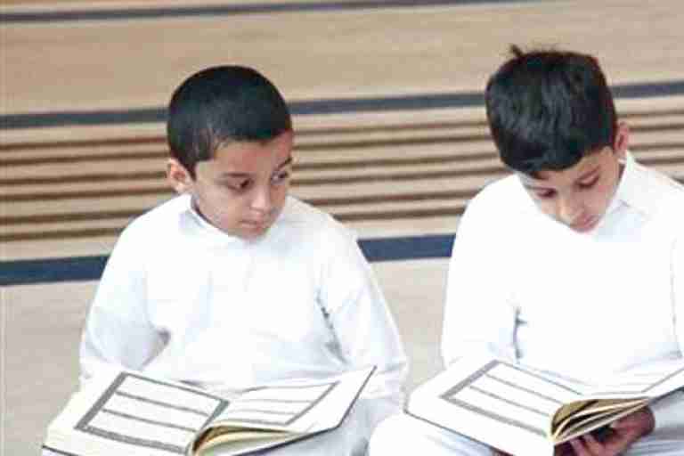 6 دورات لتعليم القرآن الكريم وعلومه لفائدة الشباب