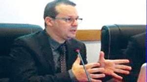 الدكتور أحمد قريق احسن المختص في الحضارة الإسلامية