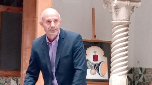  الأستاذ أرزقي بوخنوف