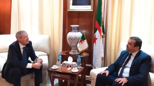 عرقاب يبحث فرص الأعمال والاستثمار مع الشريك الإيطالي