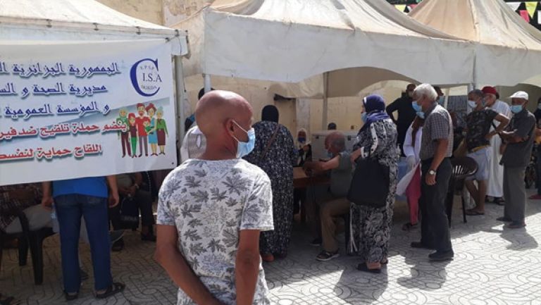 والي سكيكدة مستاء من بطء عملية التلقيح
