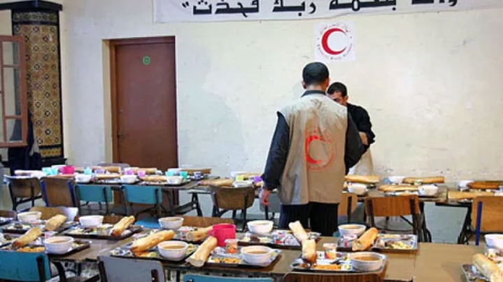 مائدة الإفطار بالعفرون.. نموذج للعطاء منذ ست سنوات