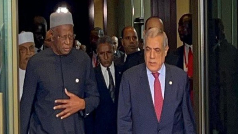 الجزائر تكثف جهودها لحلحلة الأزمة الليبية