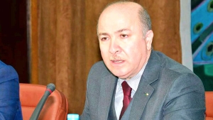 الوزير الأول، أيمن بن عبد الرحمان