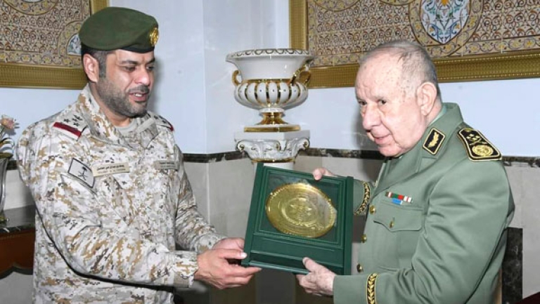 تقييم التعاون العسكري واستعراض المسائل ذات الاهتمام المشترك