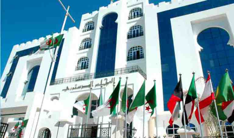 الأفلان يخسر 3 مقاعد لصالح حمس وتاج والأفانا
