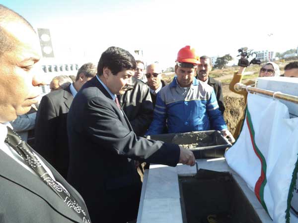 دعوة الشباب للاقتداء بمن انتزعوا الاستقلال