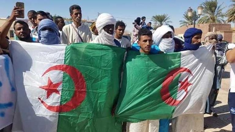 مسيرات مساندة لإجراء الانتخابات الرئاسية
