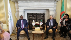 رئيس مجلس الأمة صالح قوجيل -رئيس البرلمان الافريقي شيف فورتين تشارمبيرا
