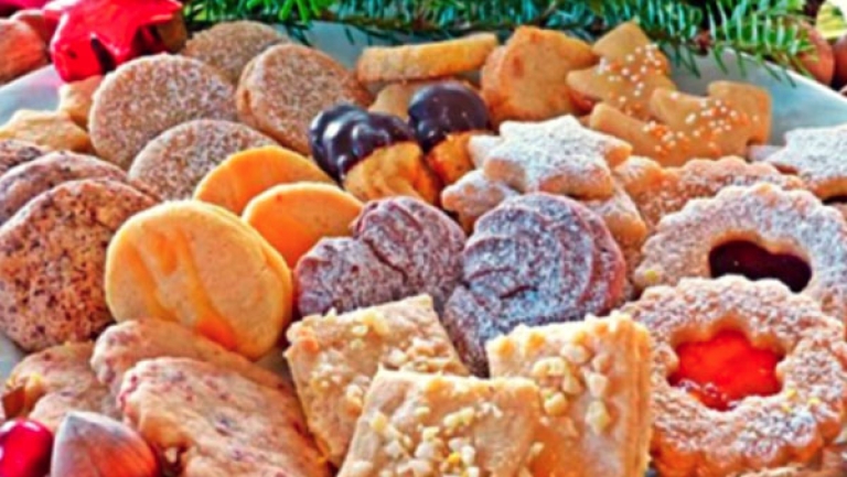 خبراء صحة الفم يوصون بالفرش المنتظم بعد كل وجبة